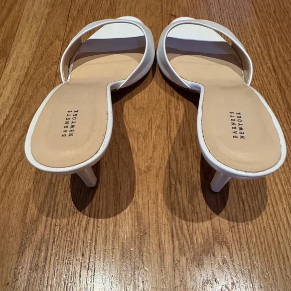 BARNEYS NEW YORK - White Leather Open Toe Heeled Mule - Size 38.5 - Picture 5 of 9